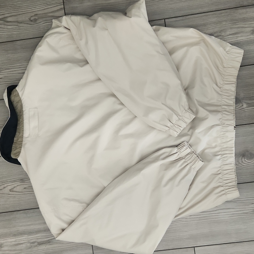 Outbrook Jacket - Picture 2 of 5